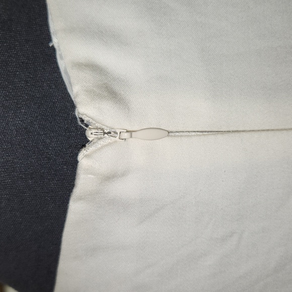 Perceptions new York Dress - Picture 5 of 7